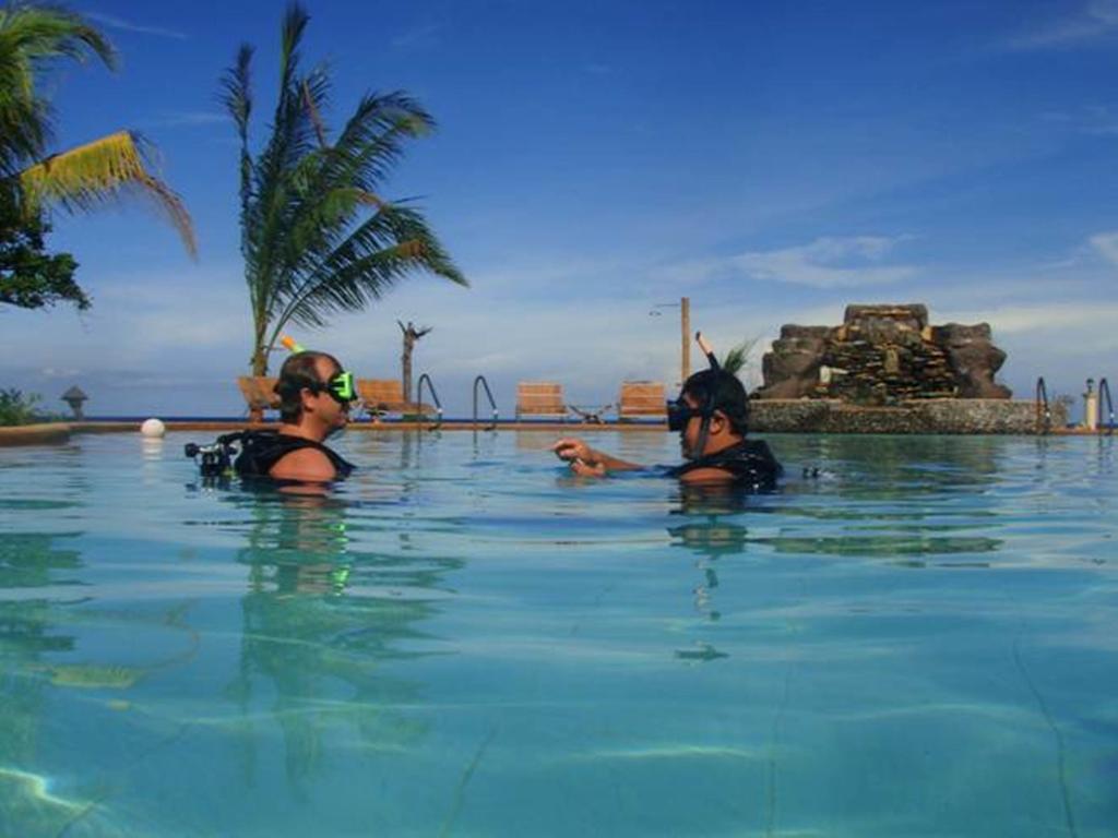 Thalatta Resort Zamboanguita  Экстерьер фото