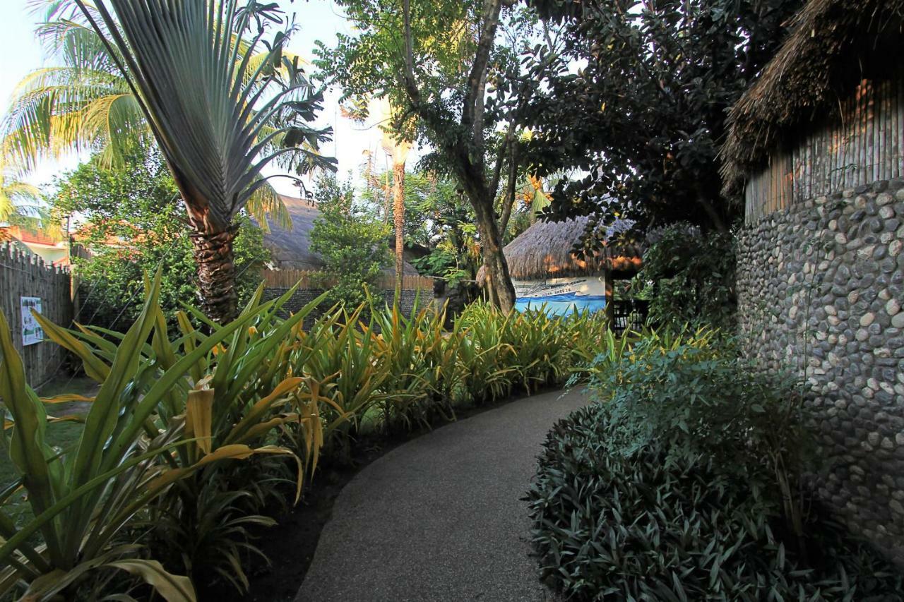 Thalatta Resort Zamboanguita  Экстерьер фото